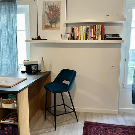 Discover Charming Montmartre Apartment